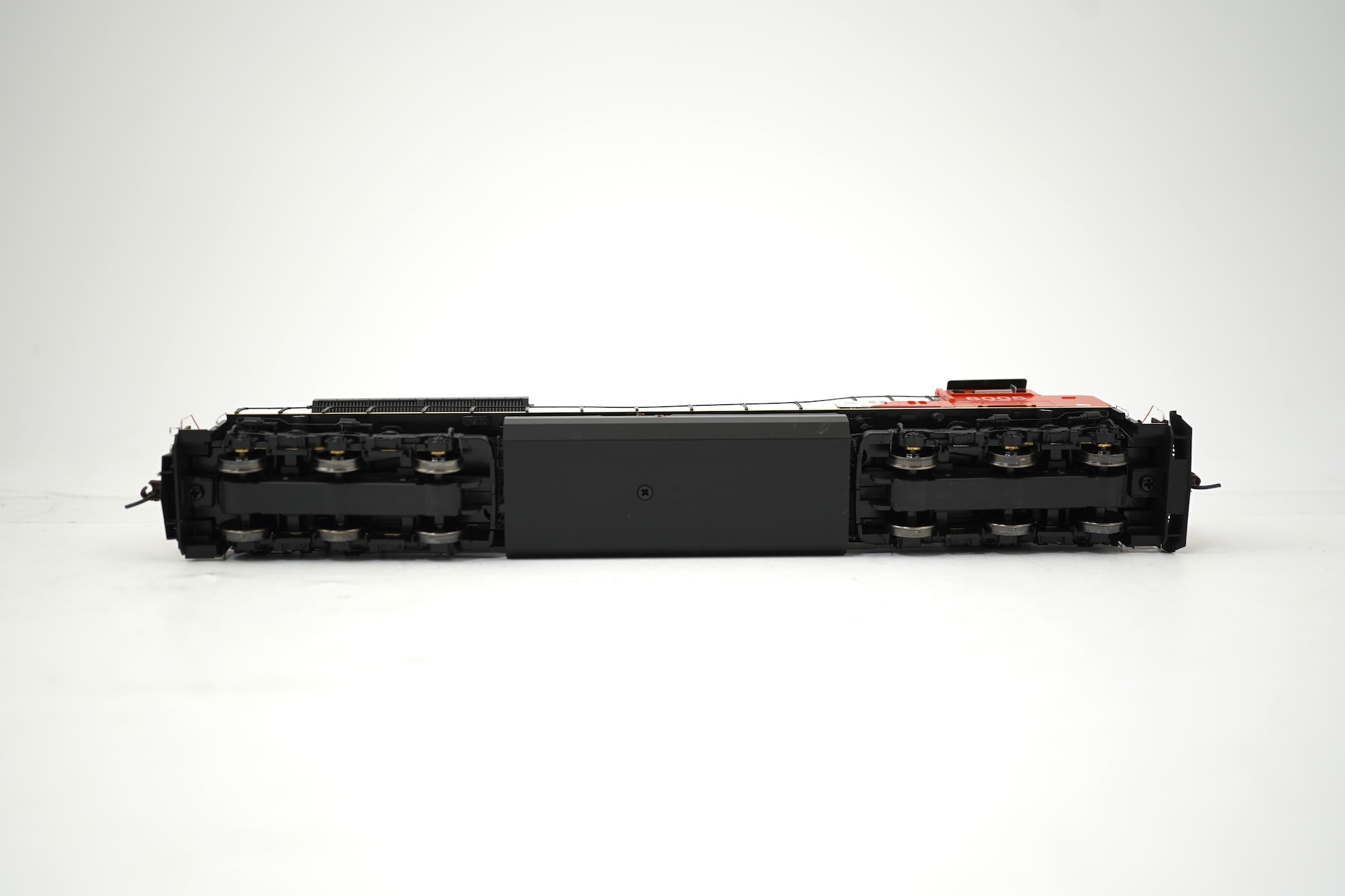A boxed HO gauge Genesis Canadian National Railways Co-Co diesel locomotive, 8005, (G68625).